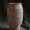 Sirocco terracotta floor vase - Image 5