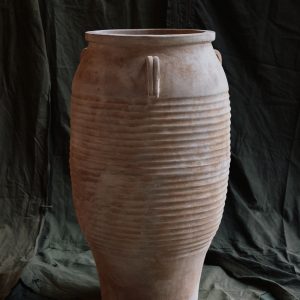 Sirocco terracotta floor vase - Image 5