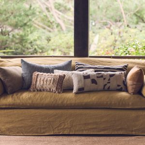 Striped cushion monochrome (70x40cm) - Image 4