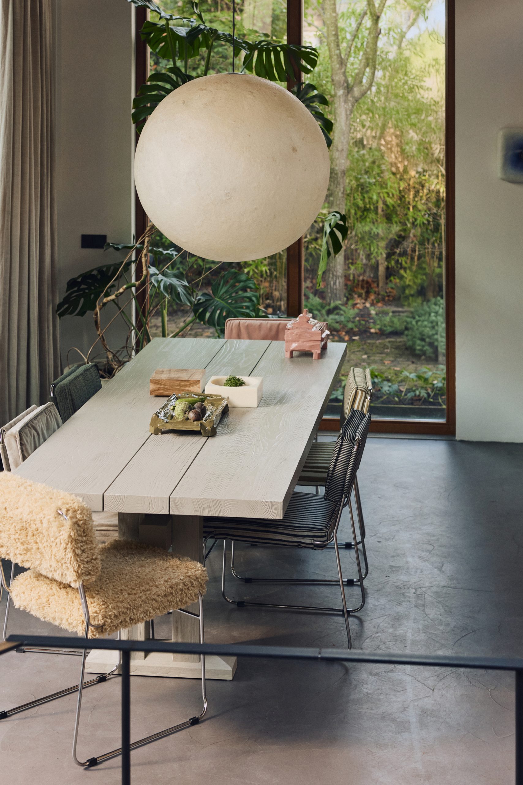 Forma dining table, rectangular 280cm, smoke - Image 4