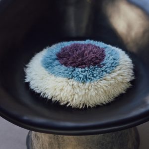 Fluffy cushion, eye catcher (40x40cm) - Image 5