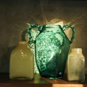 Nienke Sikkema for HKLIVING: gemstone amfora vase, sapphire - Image 4