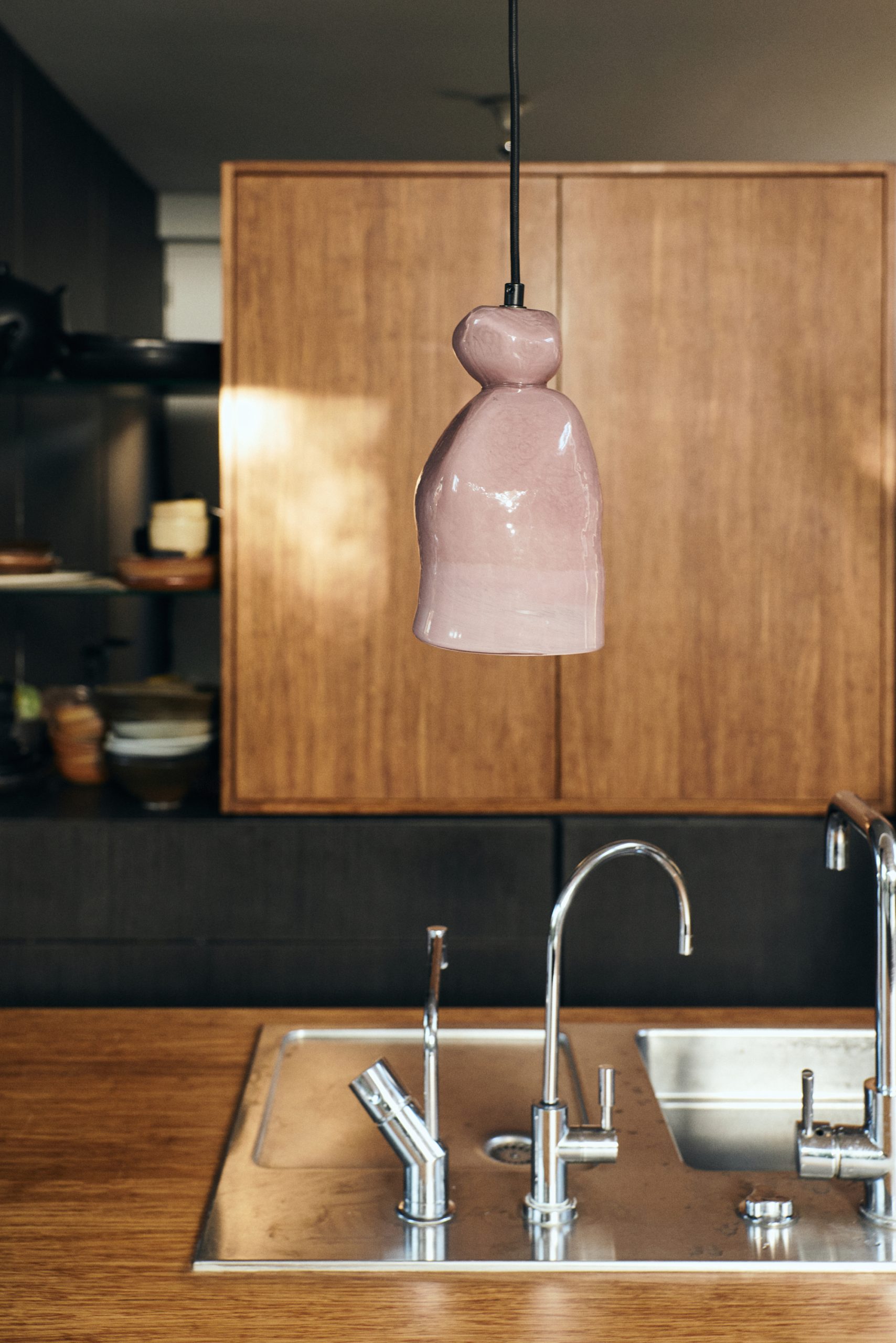 Nienke Sikkema for HKLIVING: gemstone lamp, amethyst - Image 5