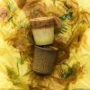 70s ceramics: Van Gogh coffee mugs, sunflowers (set of 2) - Image 5