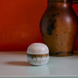 70s ceramics: sugar pot, petal - Image 3