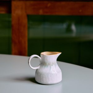 70s ceramics: milk jug, petal - Image 3