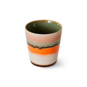 Alternative view of 70s ceramics: coffee mug, burst
