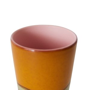 Alternative view of 70s ceramics: latte mug, clay