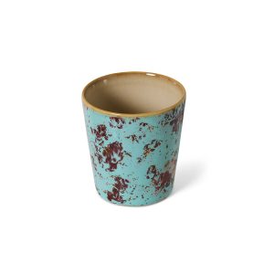 Alternative view of 70s ceramics: coffee mug, patina
